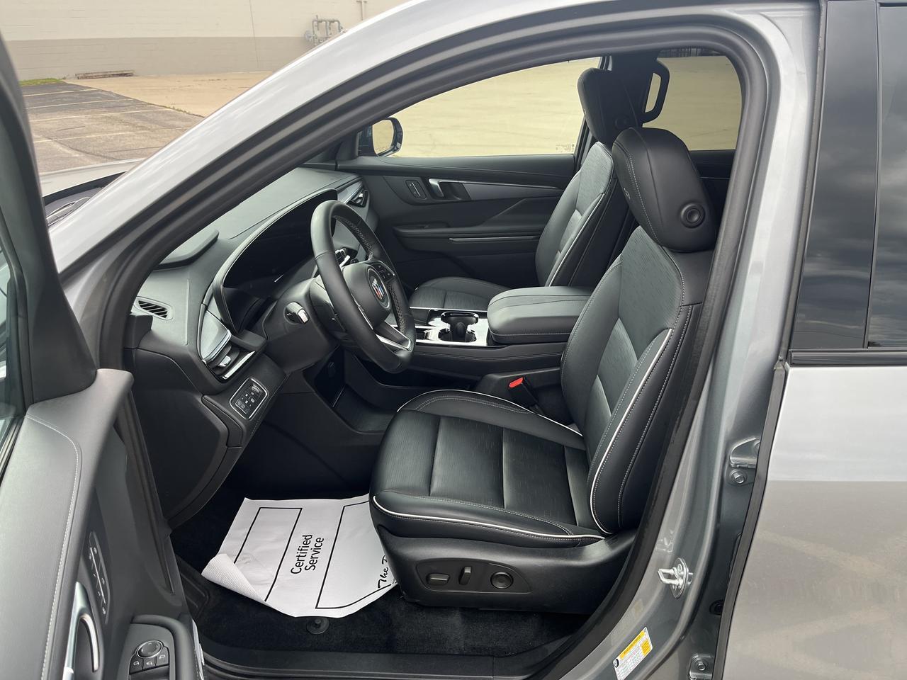 2025 Buick Enclave Sport Touring AWD Power TraileringPkgs w/Sunroof HtdMemorySeats HtdSteeringWheel HD-SrrndVsn Saukville WI