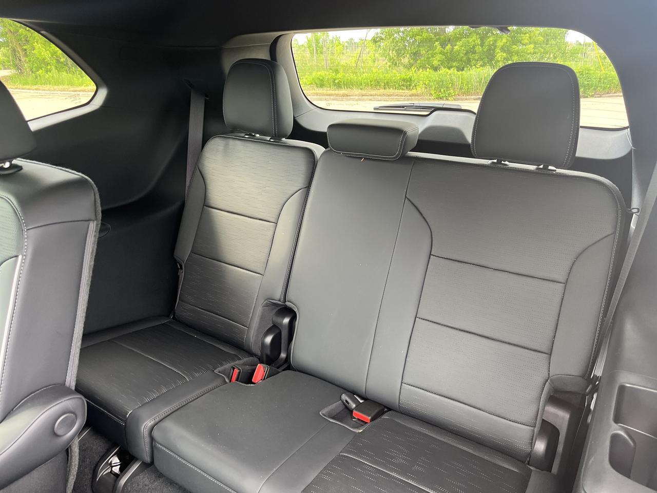 2025 Buick Enclave Sport Touring AWD Power TraileringPkgs w/Sunroof HtdMemorySeats HtdSteeringWheel HD-SrrndVsn Saukville WI