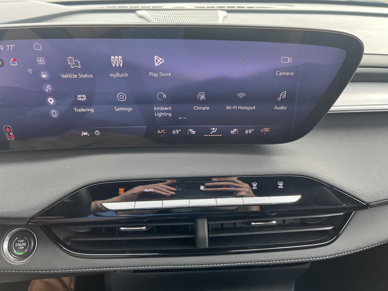 2025 Buick Enclave Sport Touring AWD Power TraileringPkgs w/Sunroof HtdMemorySeats HtdSteeringWheel HD-SrrndVsn Saukville WI