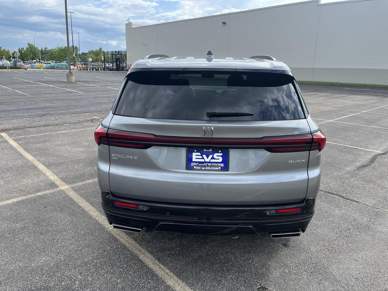 2025 Buick Enclave Sport Touring AWD Power TraileringPkgs w/Sunroof HtdMemorySeats HtdSteeringWheel HD-SrrndVsn Saukville WI