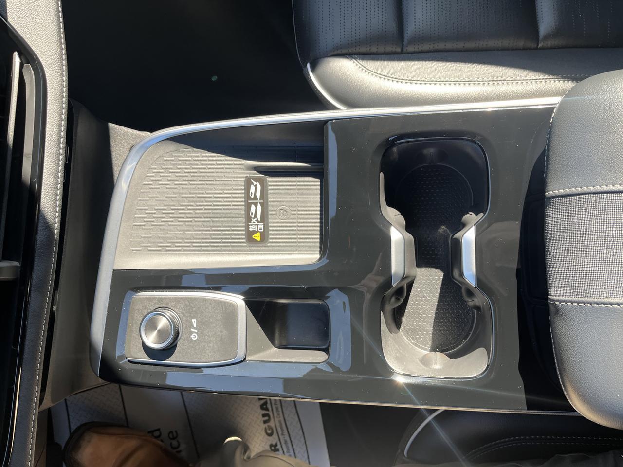 2025 Buick Enclave Sport Touring AWD w/AdptvCrz HeatedLeather HtdSteeringWheel 20s HD-SurroundVision Saukville WI