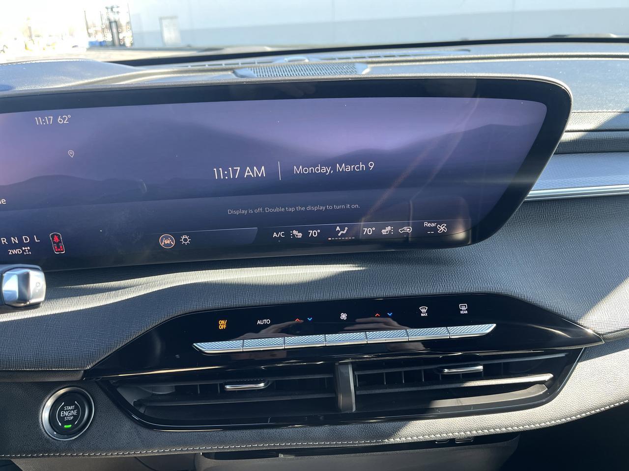 2025 Buick Enclave Sport Touring AWD w/AdptvCrz HeatedLeather HtdSteeringWheel 20s HD-SurroundVision Saukville WI