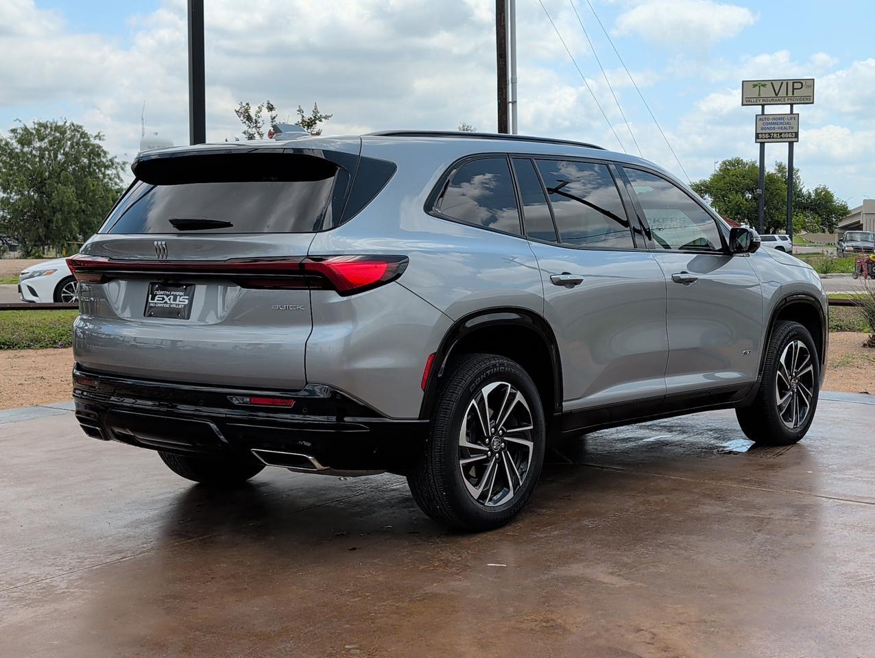 2025 Buick Enclave Sport Touring