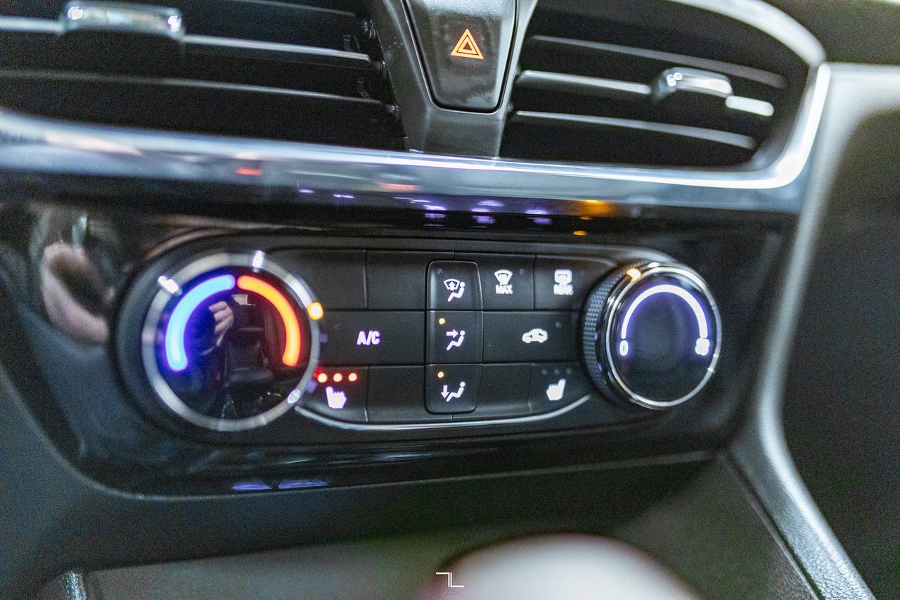 2025 Buick Encore GX AWD Sport Touring Leather BCam Red Deer AB