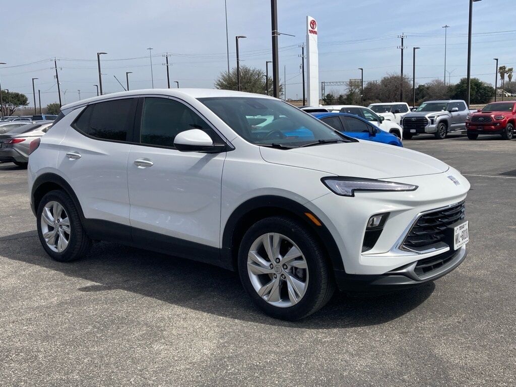 2025 Buick Encore GX Preferred