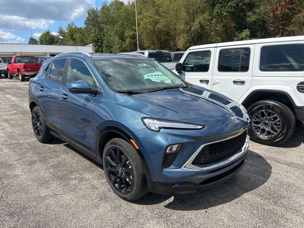 2025 Buick Encore GX Sport Touring Akron