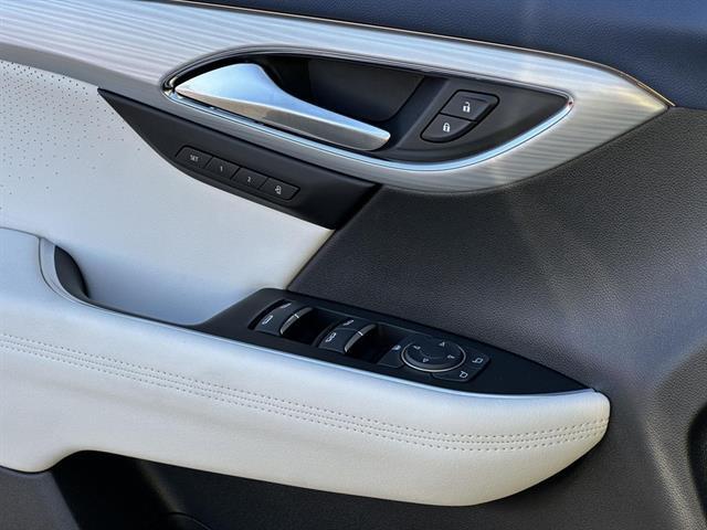 2025 Buick Envision Avenir AWD Tucson AZ