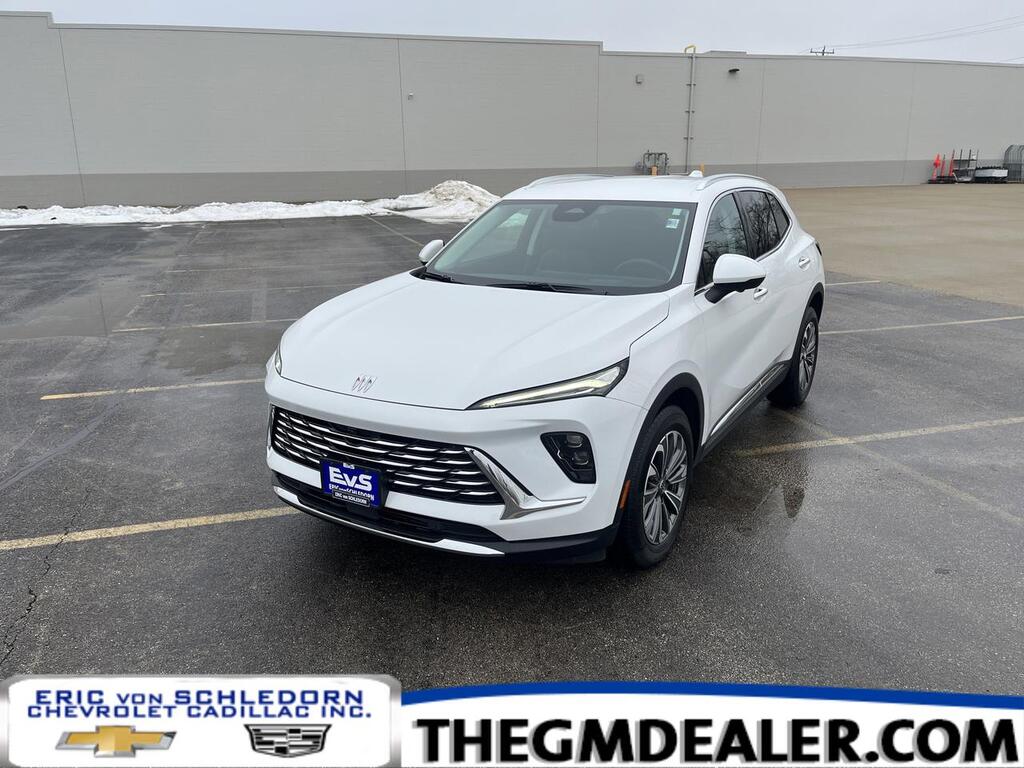 2025 Buick Envision Preferred AWD 2.0T w/AdaptiveCruise Bose 8-WayPwrDrvrSeat RemoteStart  HD-SurroundVision Milwaukee WI