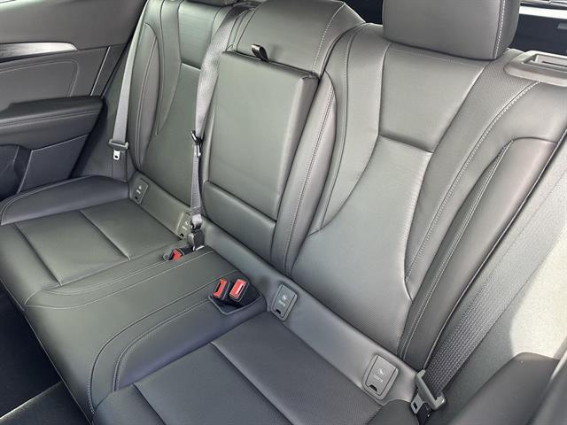 2025 Buick Envision Preferred photo 16