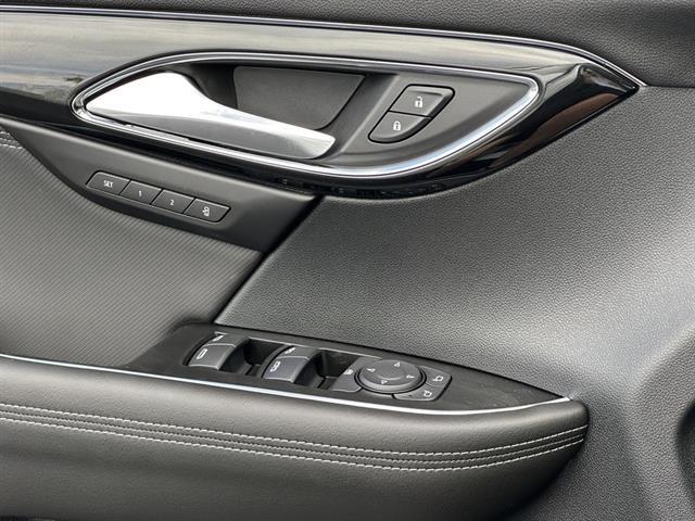 2025 Buick Envision Preferred photo 9