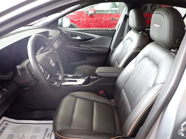 2025 Buick Envista Avenir 4DR LEATHER SUNROOF Listowel ON