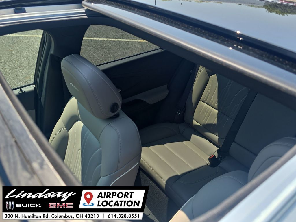 2025 Buick Envista Avenir Columbus OH