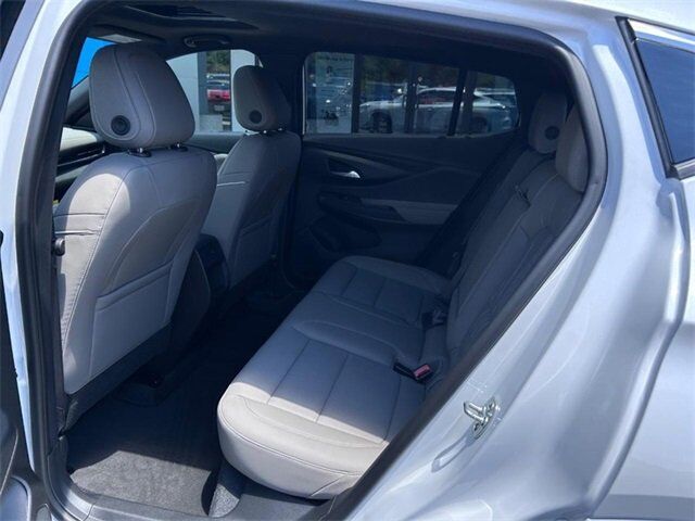 2025 Buick Envista Avenir Farmington MO