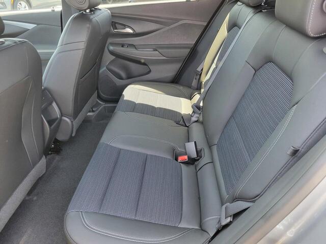 2025 Buick Envista Preferred photo 3
