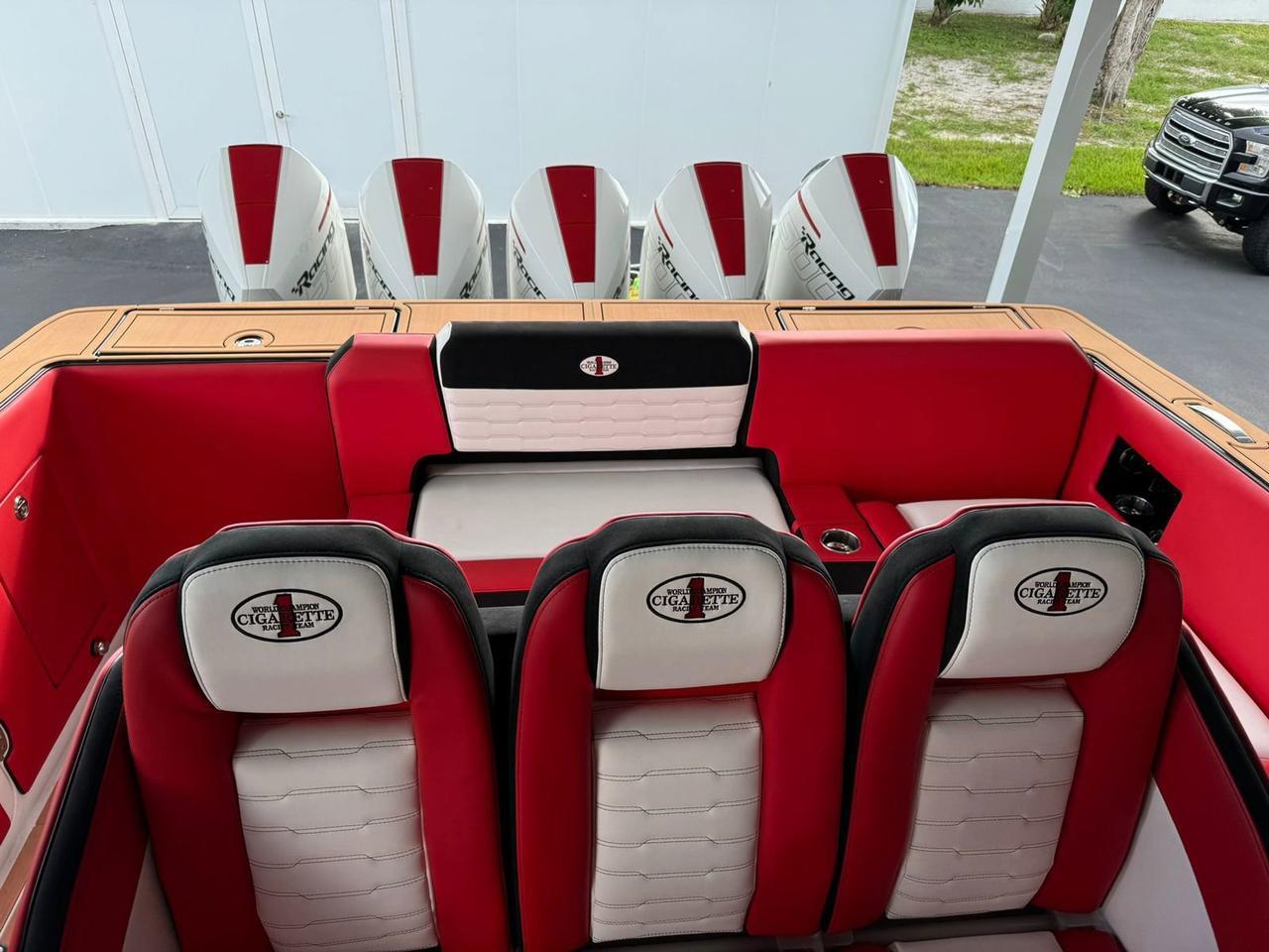 2025 CIGARETTE AURORIS 42' Fort Lauderdale FL