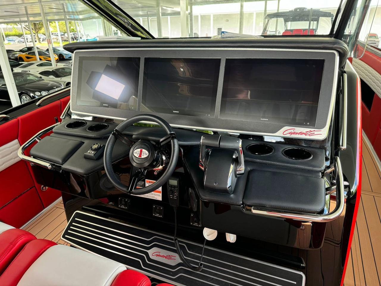 2025 CIGARETTE AURORIS 42' Fort Lauderdale FL