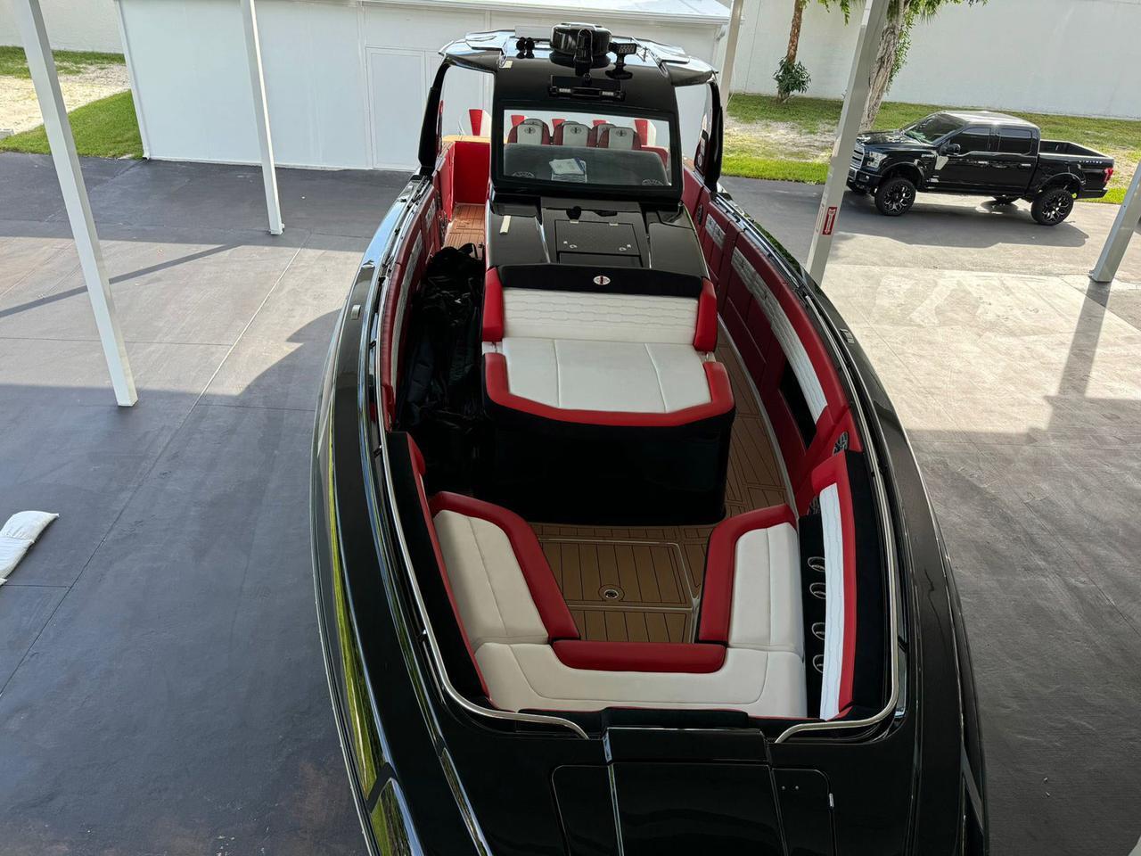 2025 CIGARETTE AURORIS 42'