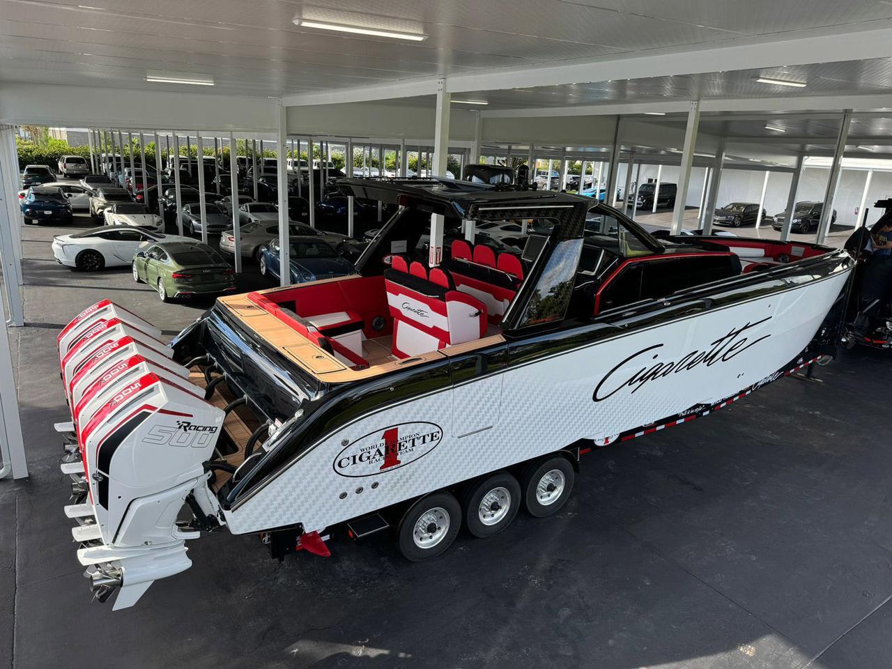 2025 CIGARETTE AURORIS 42' Fort Lauderdale FL