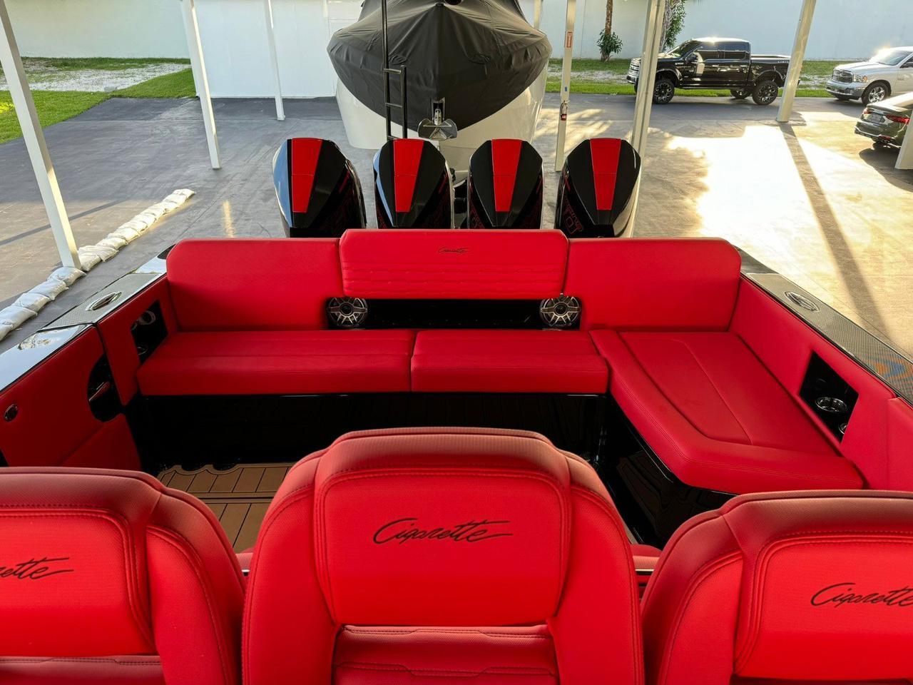 2025 CIGARETTE NIGHTHAWK 41' Fort Lauderdale FL