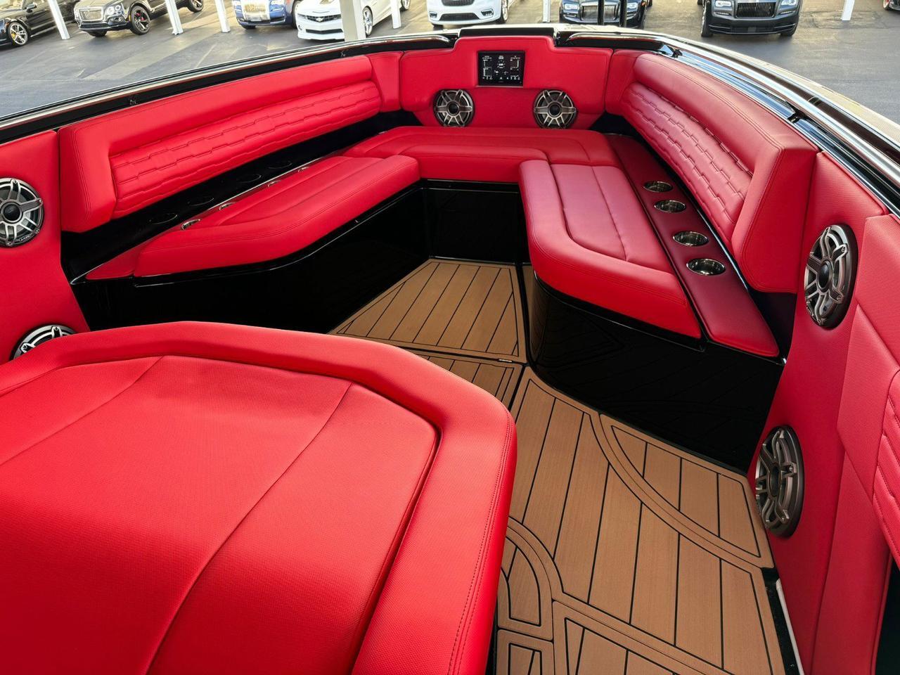 2025 CIGARETTE NIGHTHAWK 41' Fort Lauderdale FL