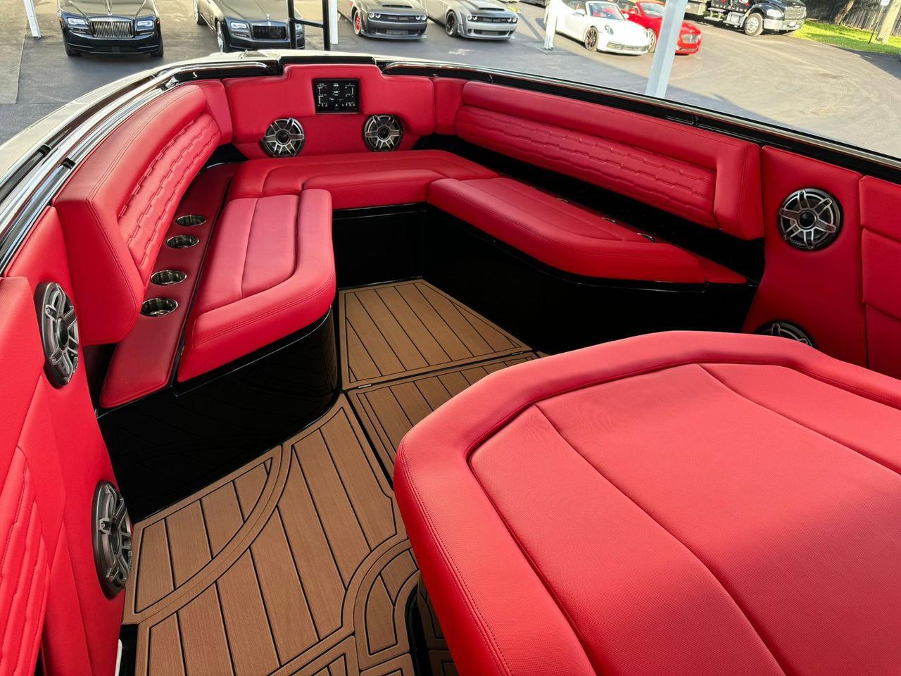 2025 CIGARETTE NIGHTHAWK 41' Fort Lauderdale FL