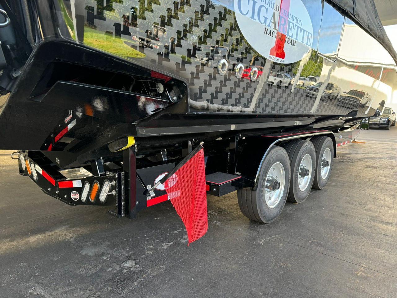 2025 CIGARETTE NIGHTHAWK 41' Fort Lauderdale FL