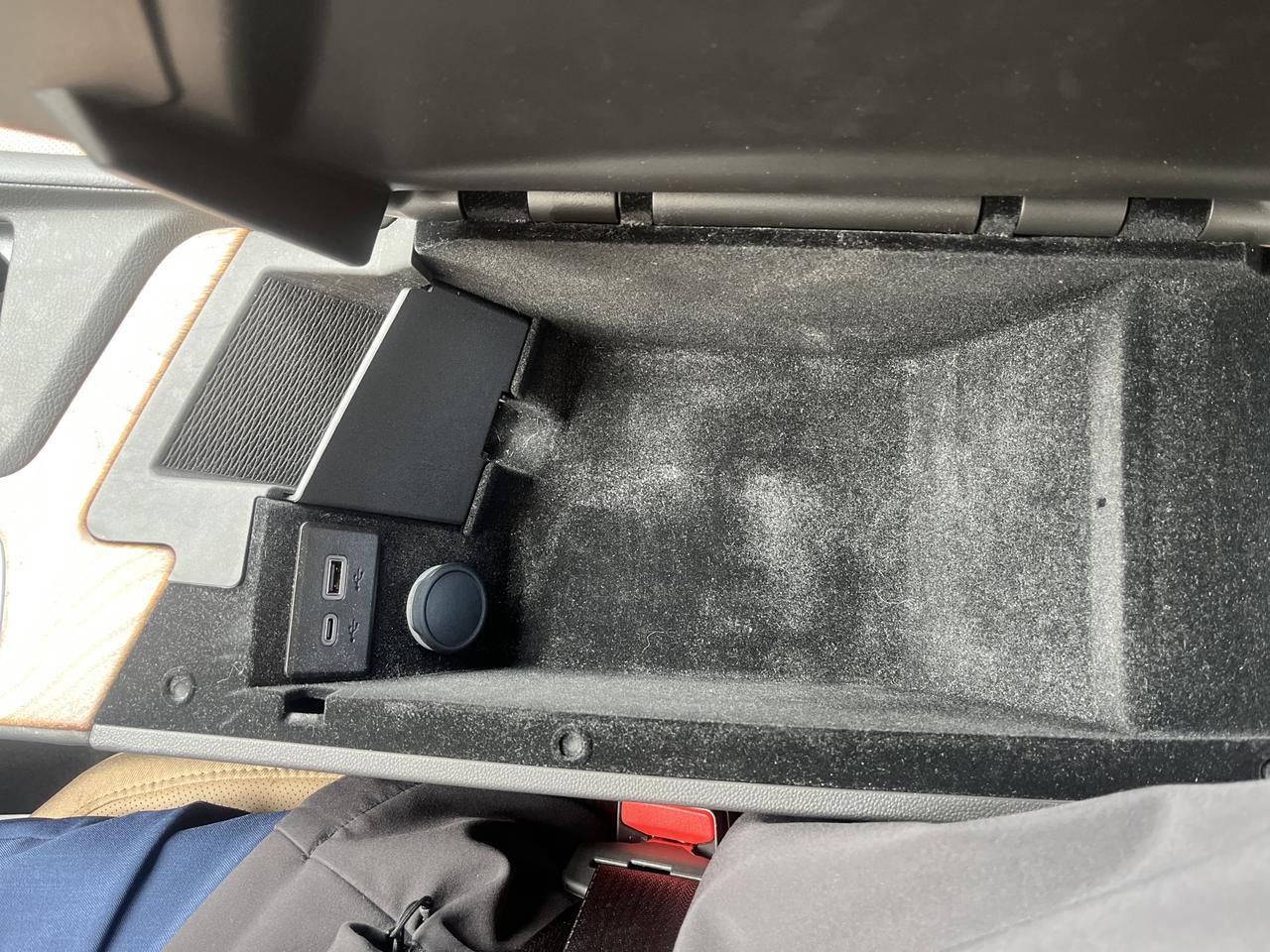 2025 Cadillac CT5 Premium Luxury AWD Sun&SoundPkg w/SuperCruise Sunroof AKG-Sound HD-SurroundViision Saukville WI