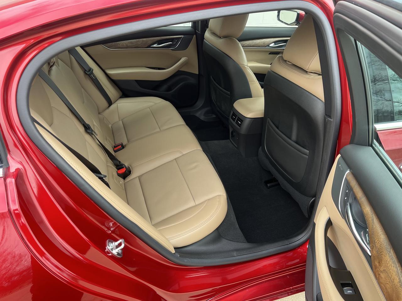 2025 Cadillac CT5 Premium Luxury AWD w/SuperCruise Sunroof AKG-Sound HD-SurroundViision Saukville WI