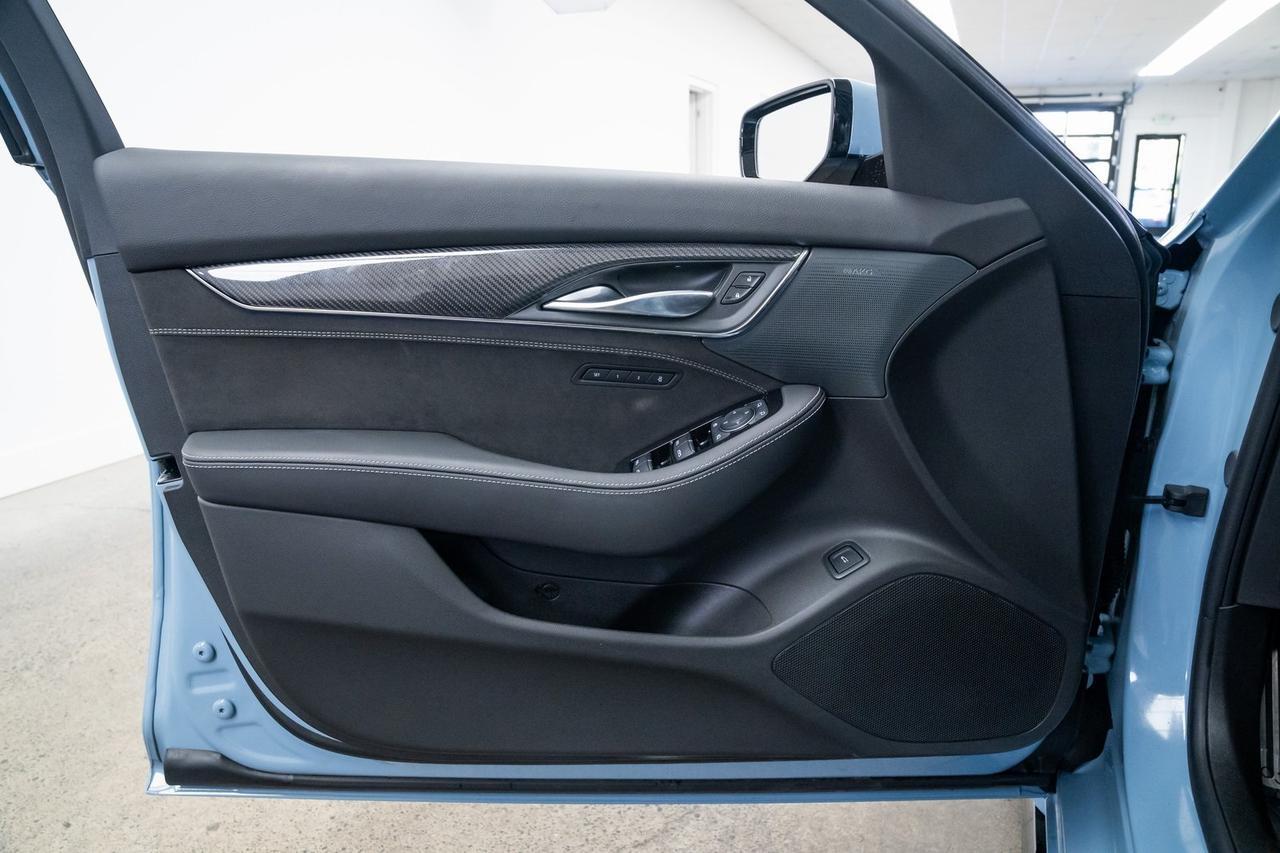 2025 Cadillac CT5 V-Series 1 Owner 1SV Diamond Stitched Seats Portland OR