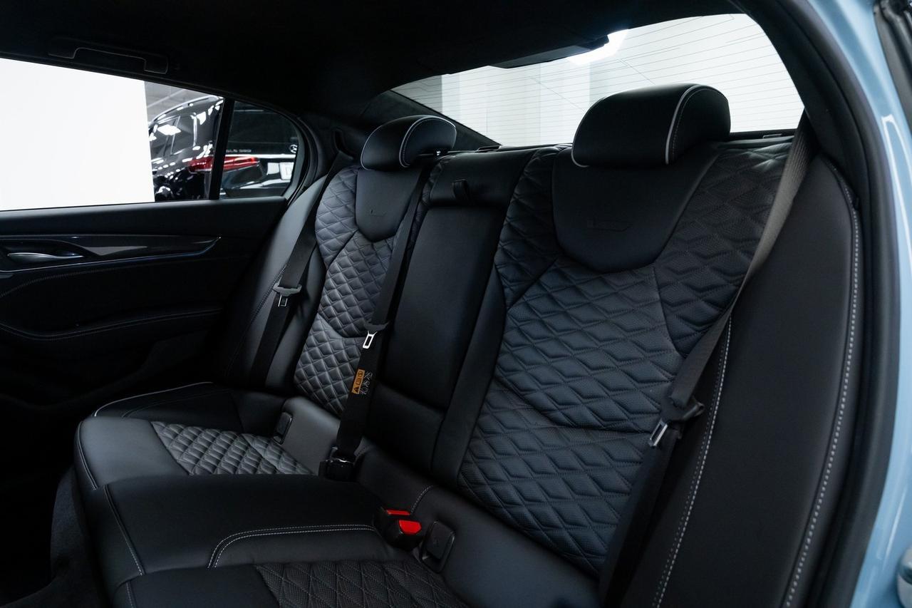 2025 Cadillac CT5 V-Series 1 Owner 1SV Diamond Stitched Seats Portland OR