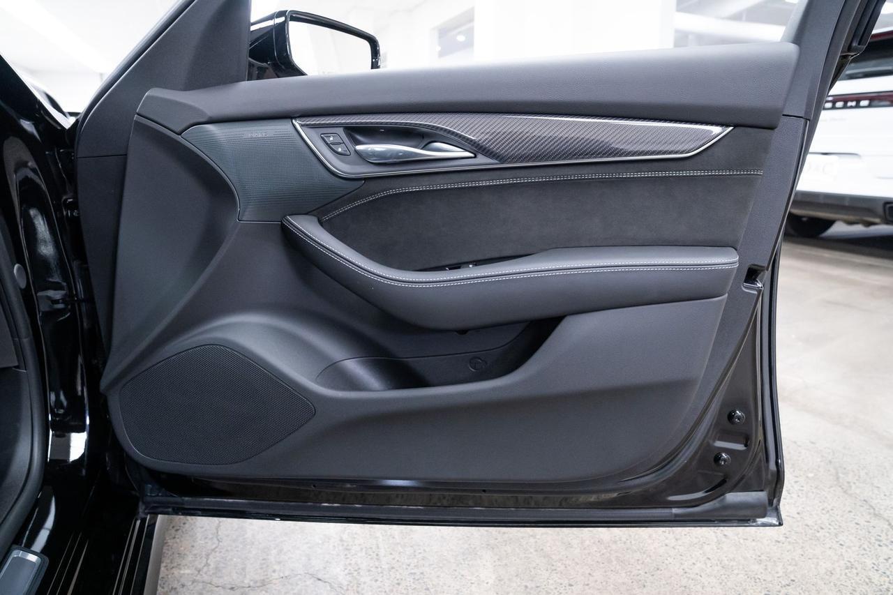 2025 Cadillac CT5 V-Series 1 Owner 6-Speed Manual Quilted Seats Portland OR