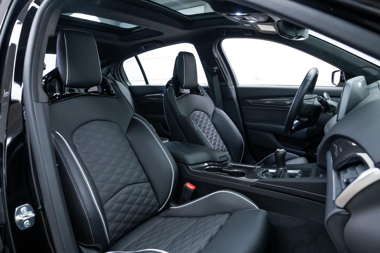 2025 Cadillac CT5 V-Series 1 Owner 6-Speed Manual Quilted Seats Portland OR