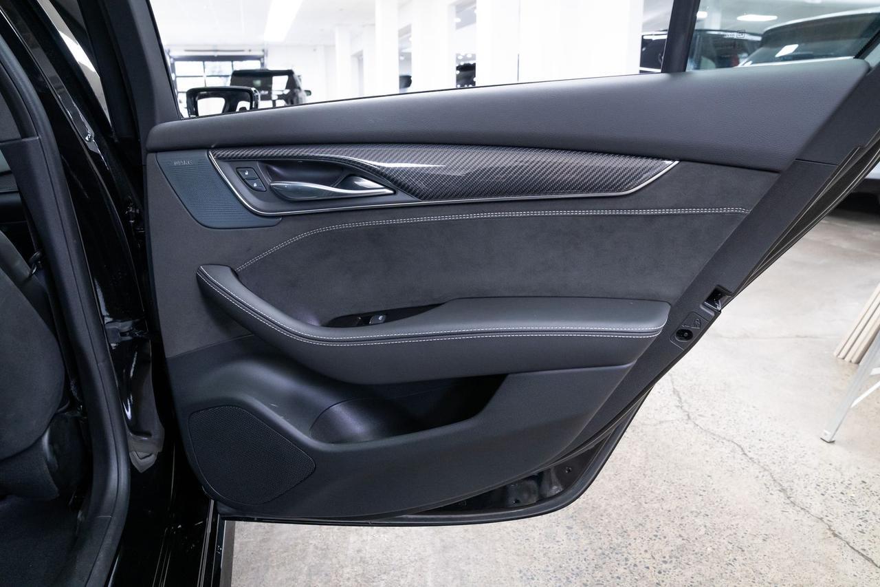 2025 Cadillac CT5 V-Series 1 Owner 6-Speed Manual Quilted Seats Portland OR