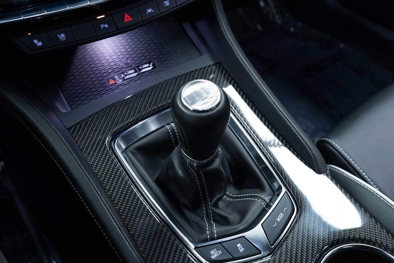 2025 Cadillac CT5 V-Series 1 Owner 6-Speed Manual Quilted Seats Portland OR