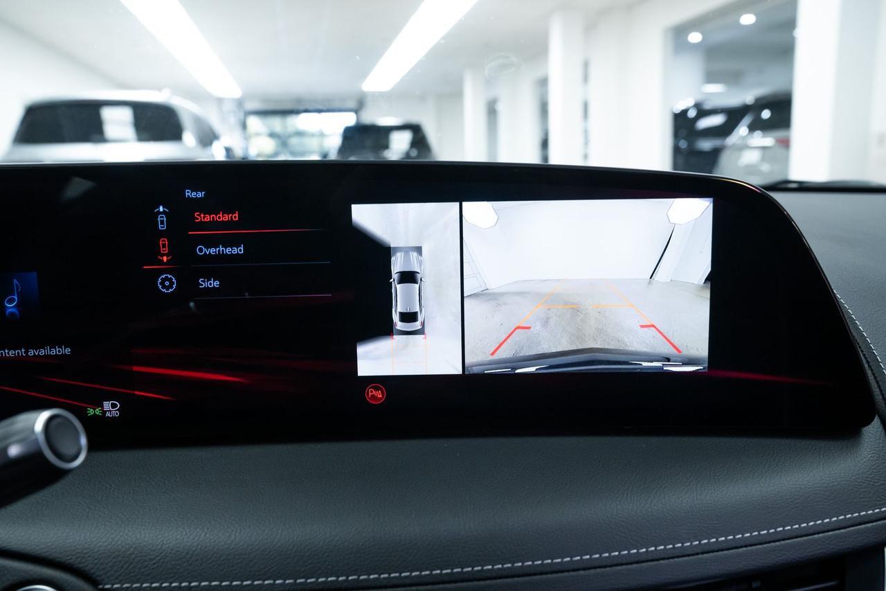 2025 Cadillac CT5 V-Series 1 Owner 6-Speed Manual Quilted Seats Portland OR