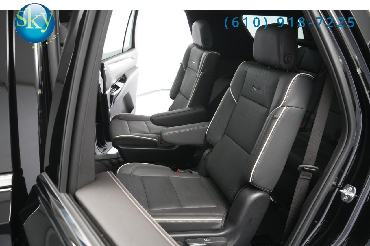 2025 Cadillac Escalade 4WD Premium Luxury 7-PASSENGER West Chester PA