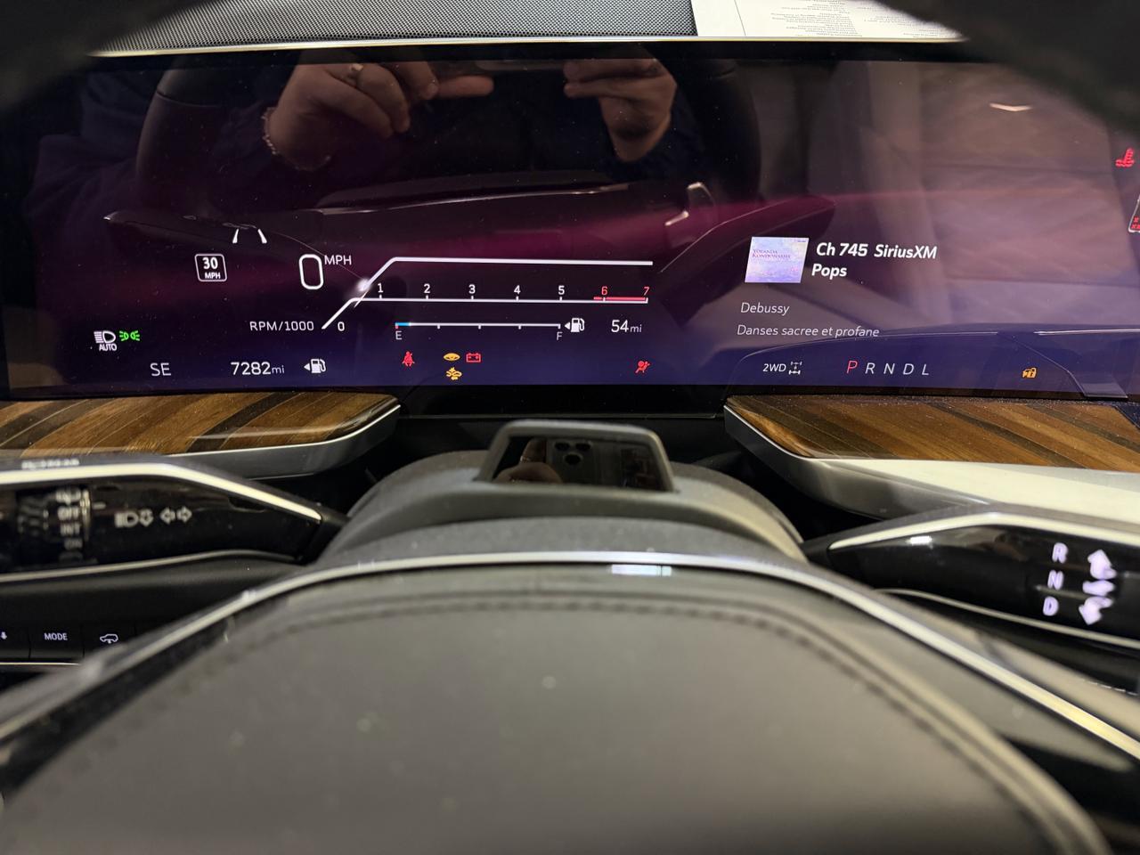 2025 Cadillac Escalade 4WD Premium Luxury Platinum San Antonio TX