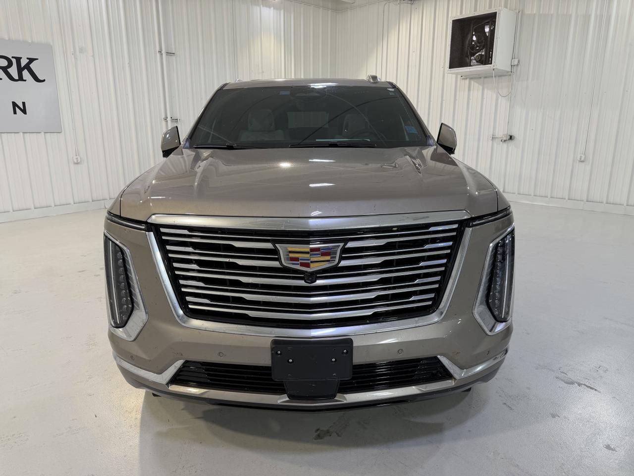 2025 Cadillac Escalade 4WD Premium Luxury Platinum San Antonio TX