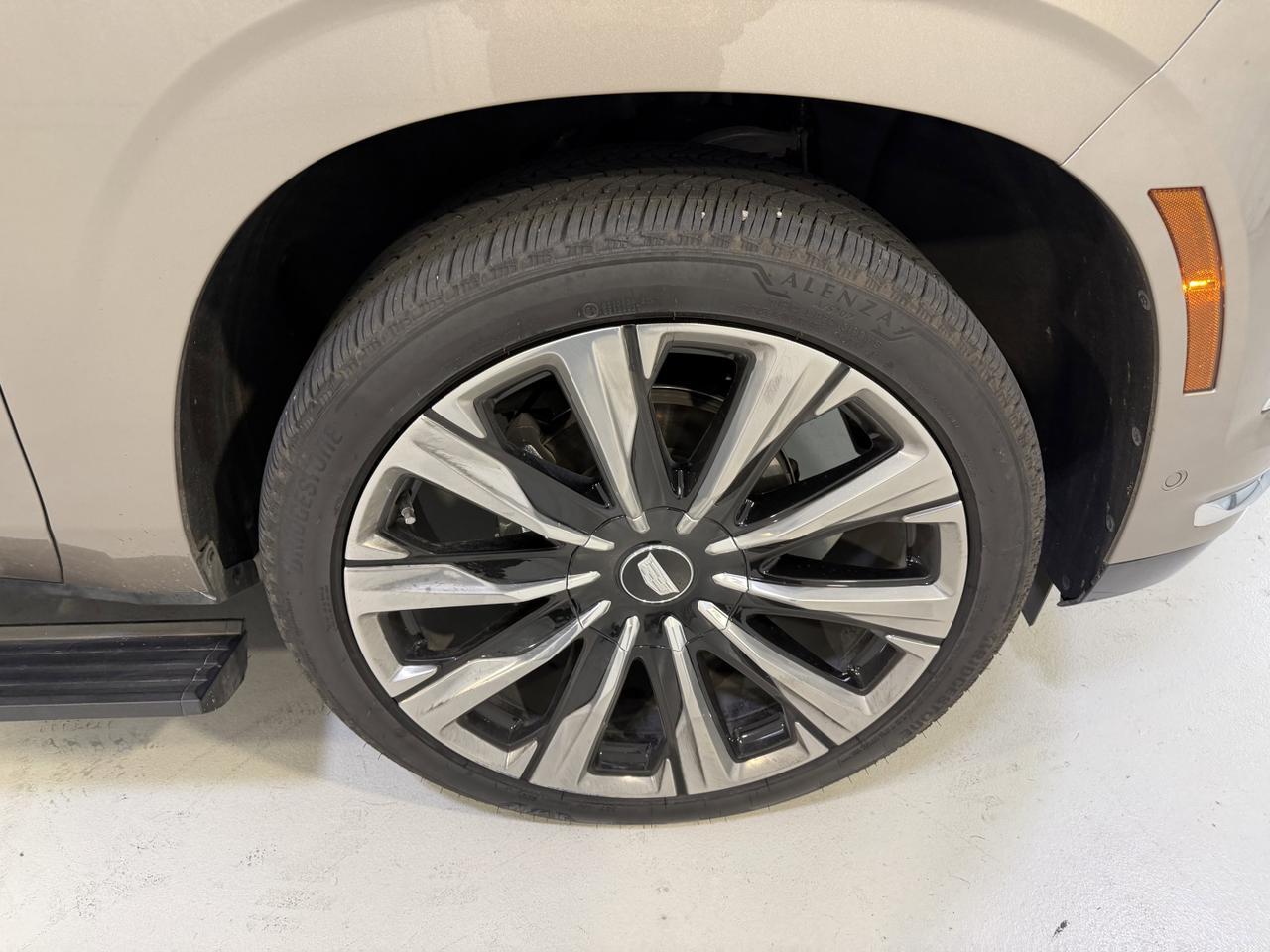 2025 Cadillac Escalade 4WD Premium Luxury Platinum San Antonio TX