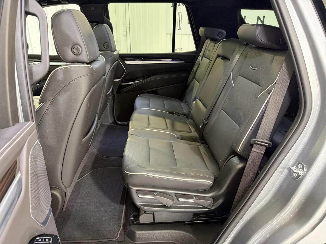 2025 Cadillac Escalade 4WD Premium Luxury San Antonio TX