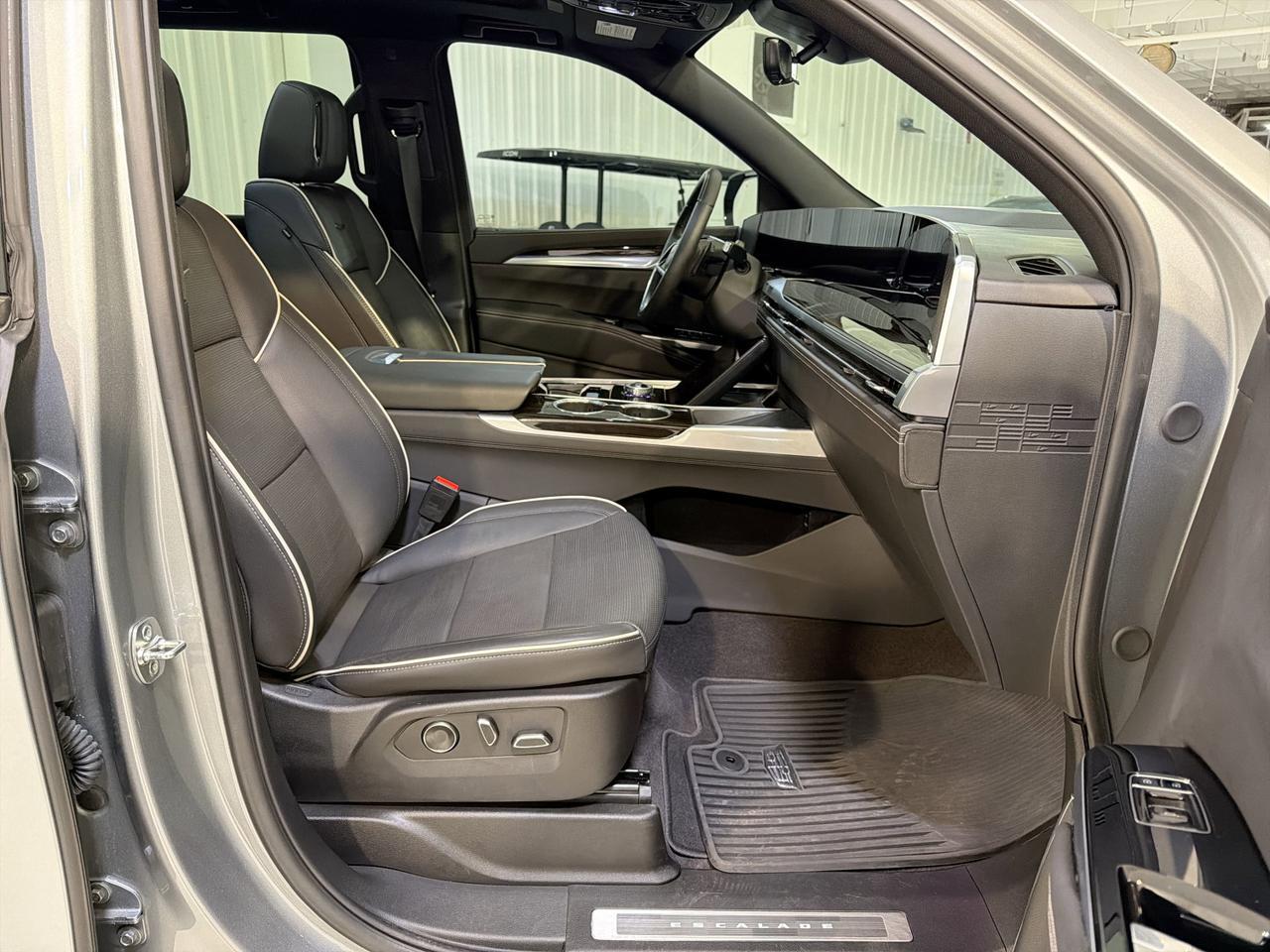 2025 Cadillac Escalade 4WD Premium Luxury San Antonio TX