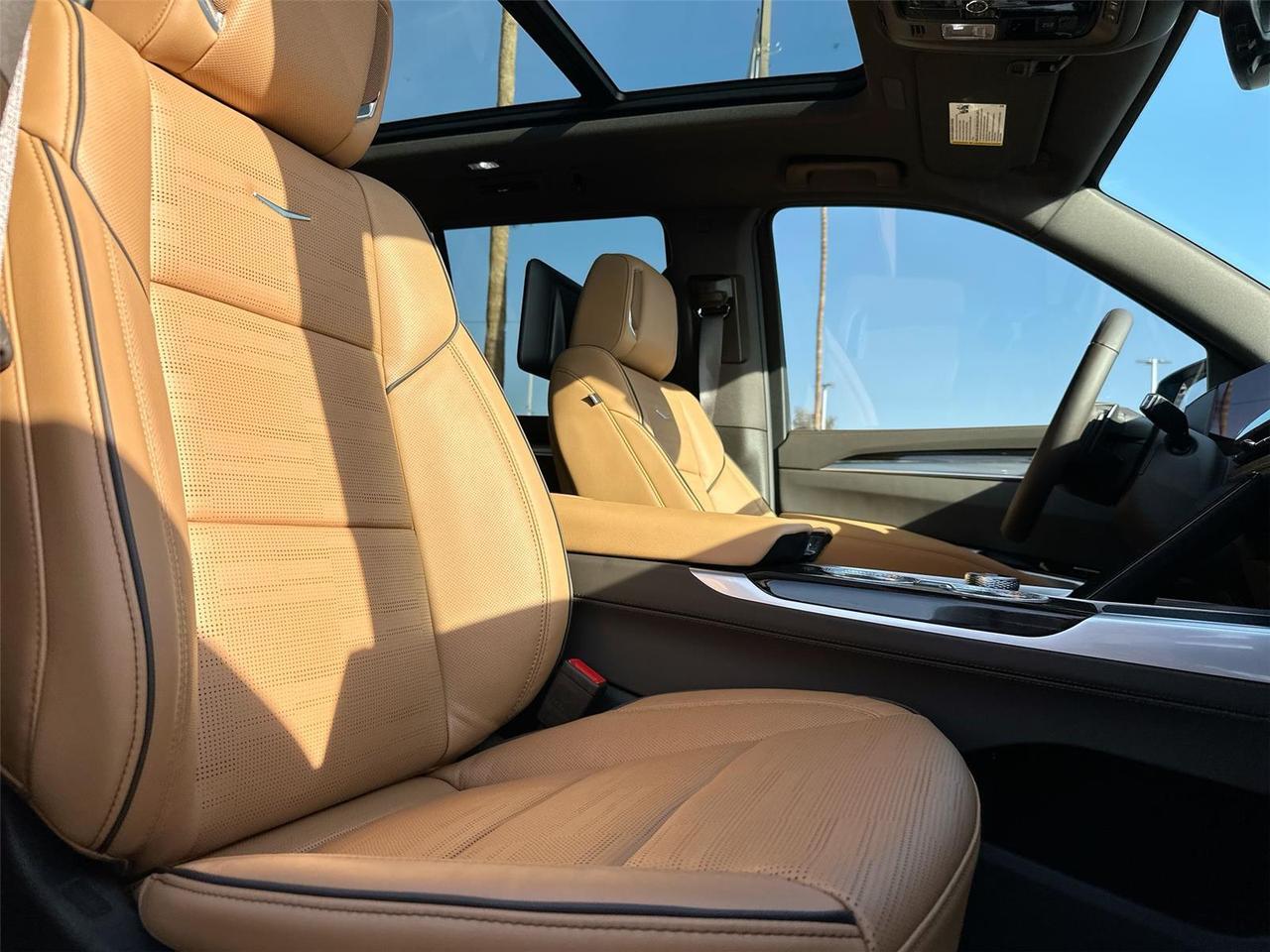 2025 Cadillac Escalade 4WD Premium Luxury Tucson AZ