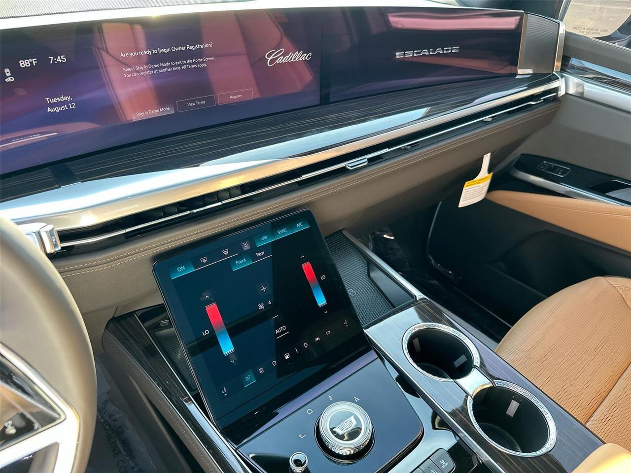 2025 Cadillac Escalade 4WD Premium Luxury Tucson AZ