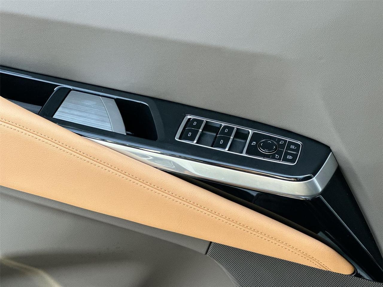 2025 Cadillac Escalade 4WD Premium Luxury Tucson AZ