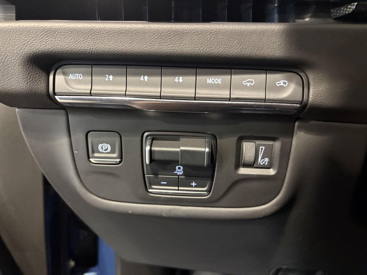 2025 Cadillac Escalade 4WD Sport Parker CO