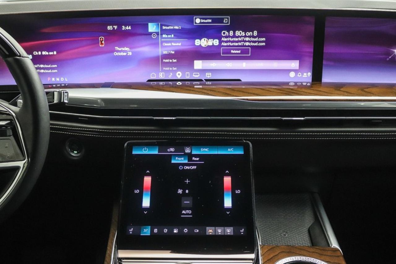 2025 Cadillac Escalade 4WD Sport Platinum Newport Beach CA