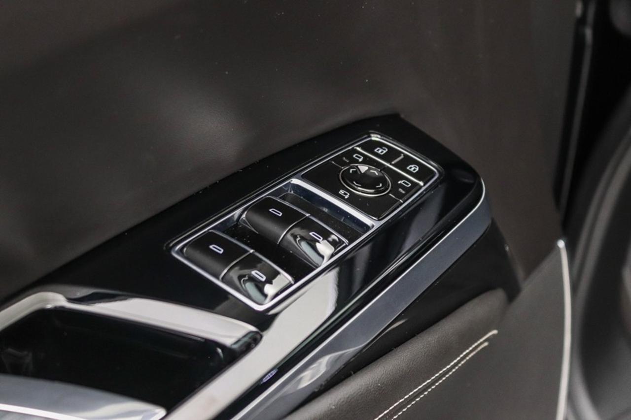 2025 Cadillac Escalade 4WD Sport Platinum Newport Beach CA
