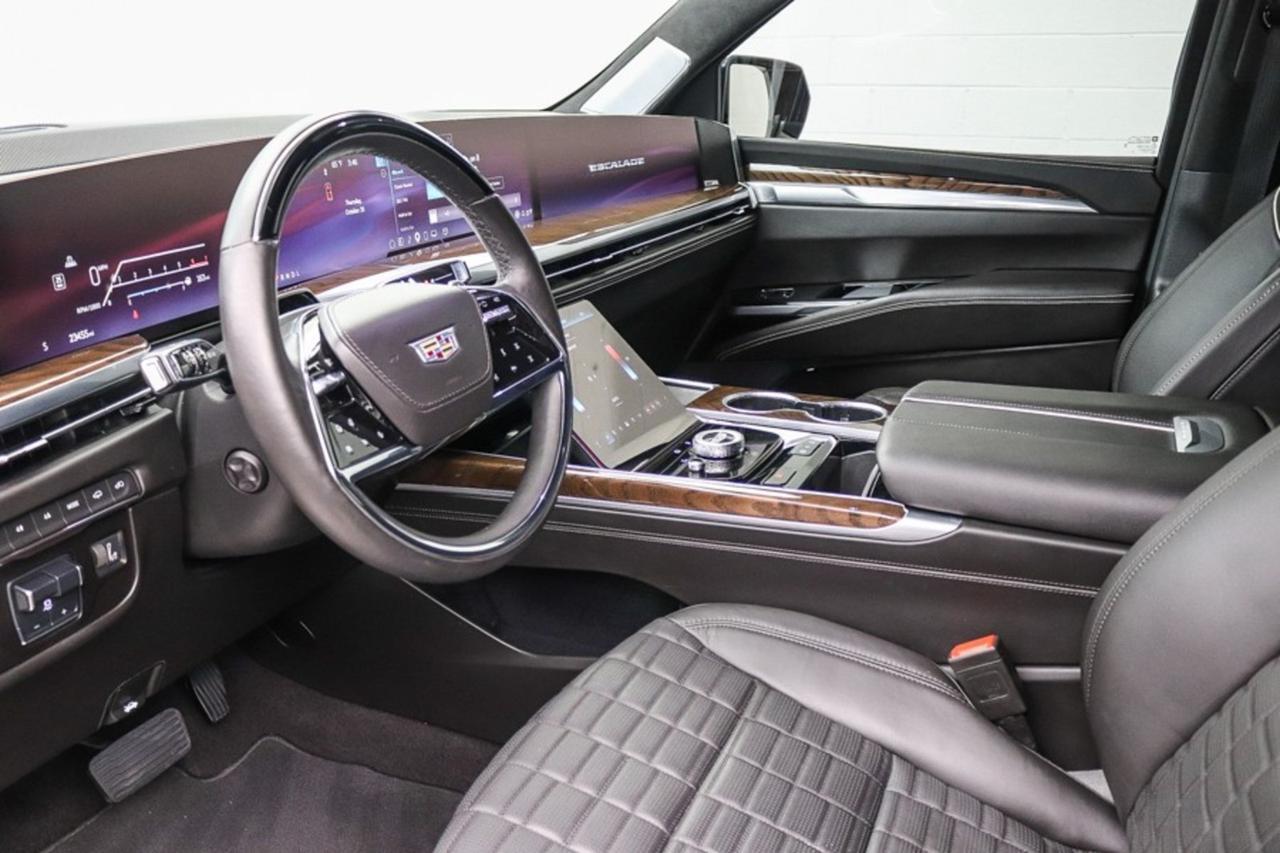 2025 Cadillac Escalade 4WD Sport Platinum Newport Beach CA