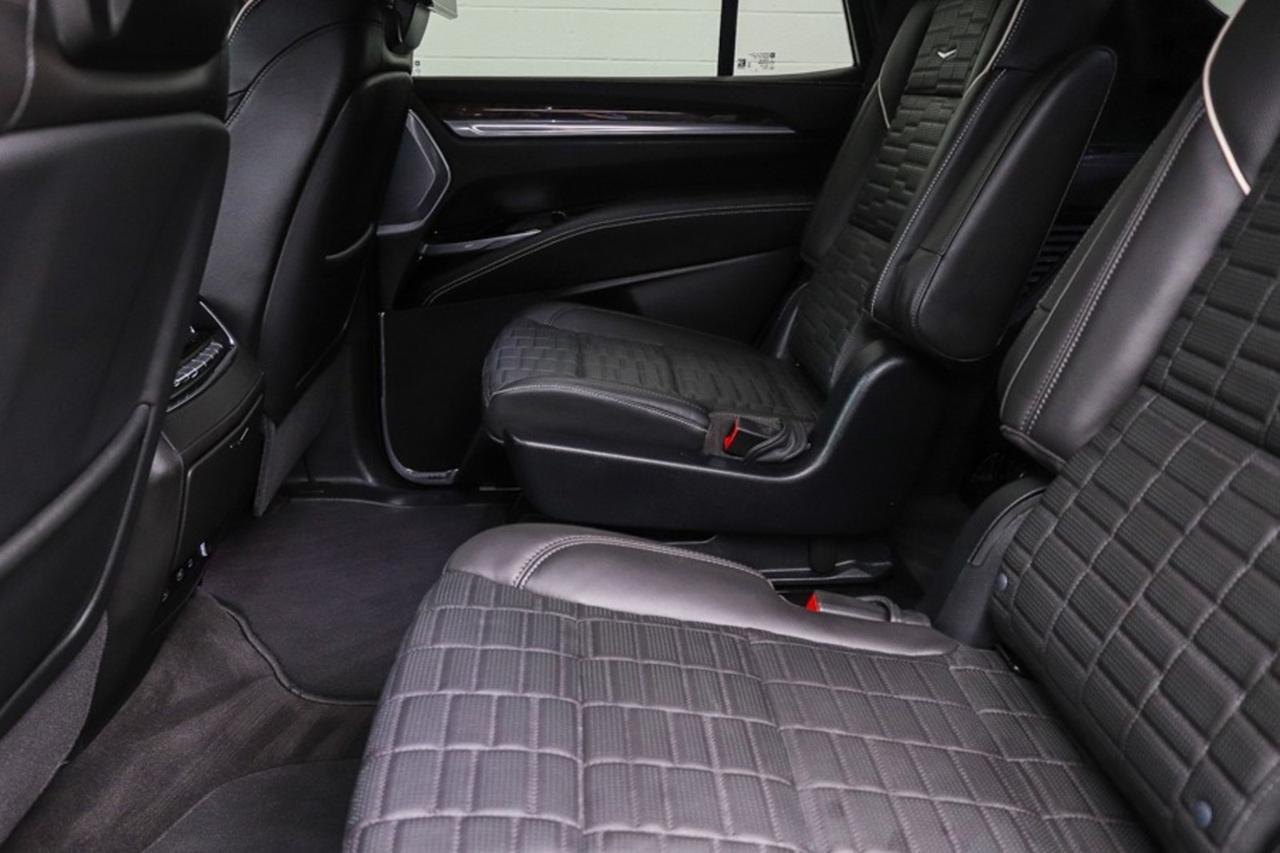 2025 Cadillac Escalade 4WD Sport Platinum Newport Beach CA