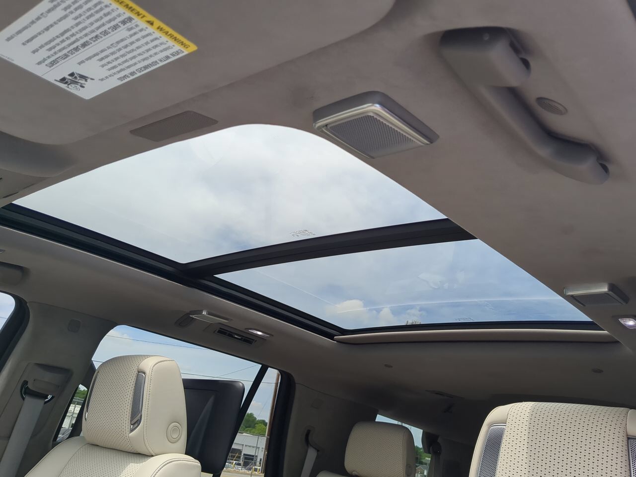 2025 Cadillac Escalade 4WD Sport Platinum Appleton WI